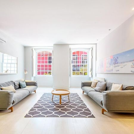 リスボンGuestready - Newly Renovated Chiado Havenアパートメント エクステリア 写真