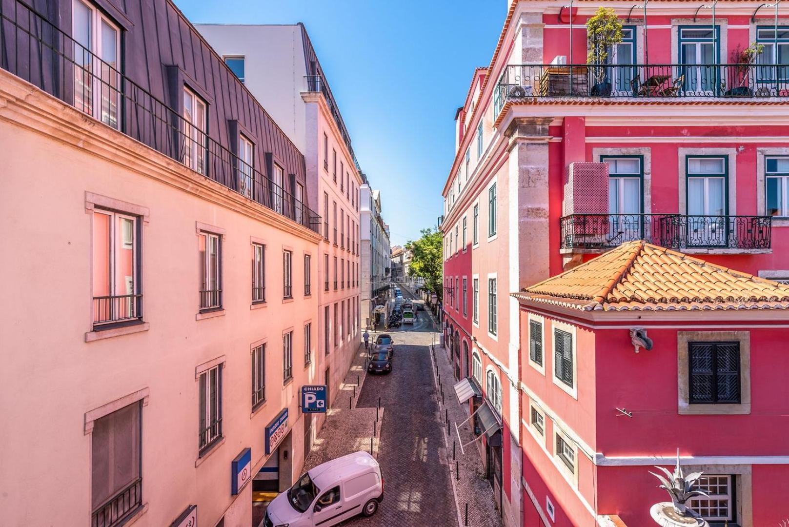 リスボンGuestready - Newly Renovated Chiado Havenアパートメント エクステリア 写真