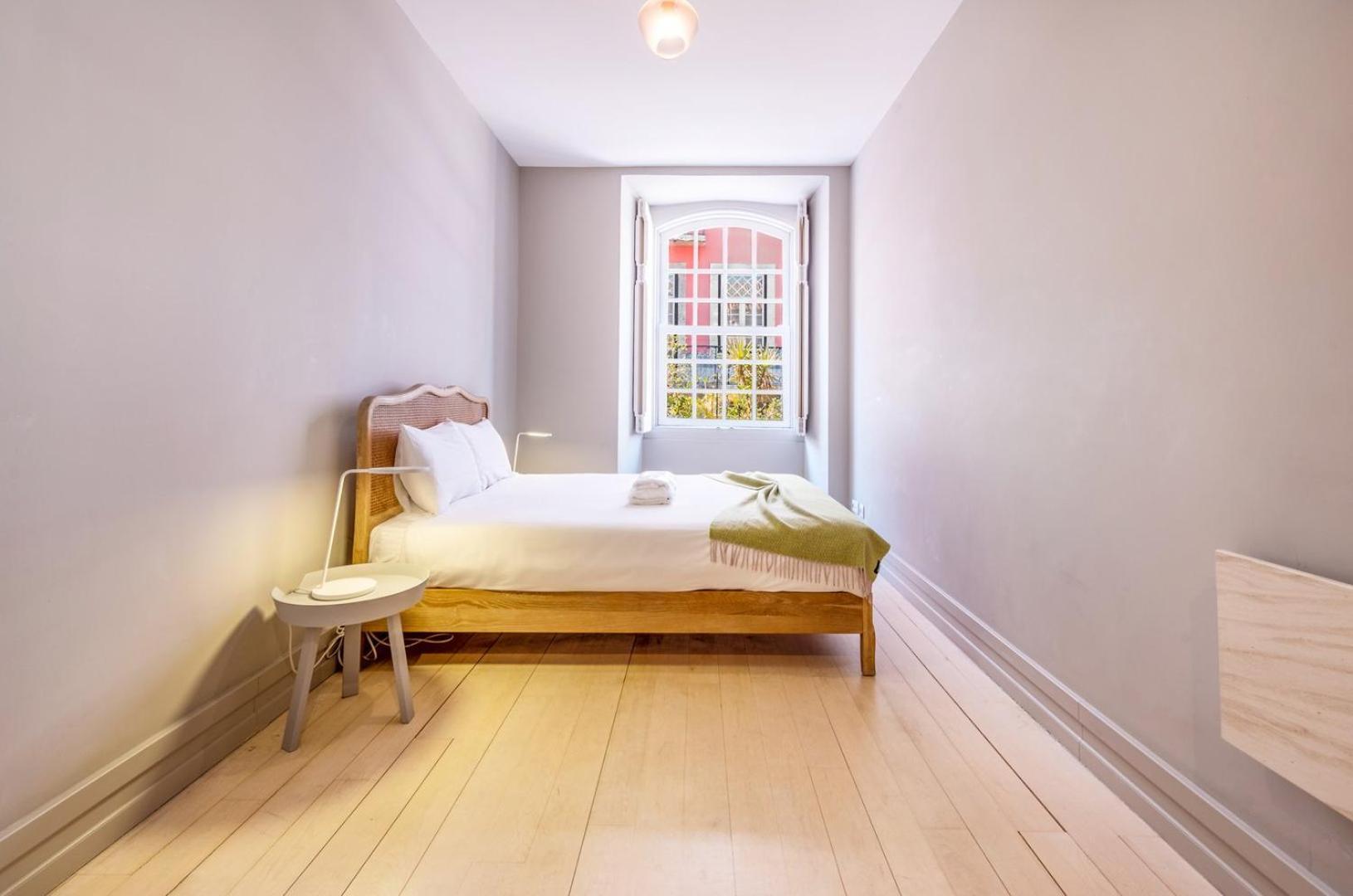 リスボンGuestready - Newly Renovated Chiado Havenアパートメント エクステリア 写真
