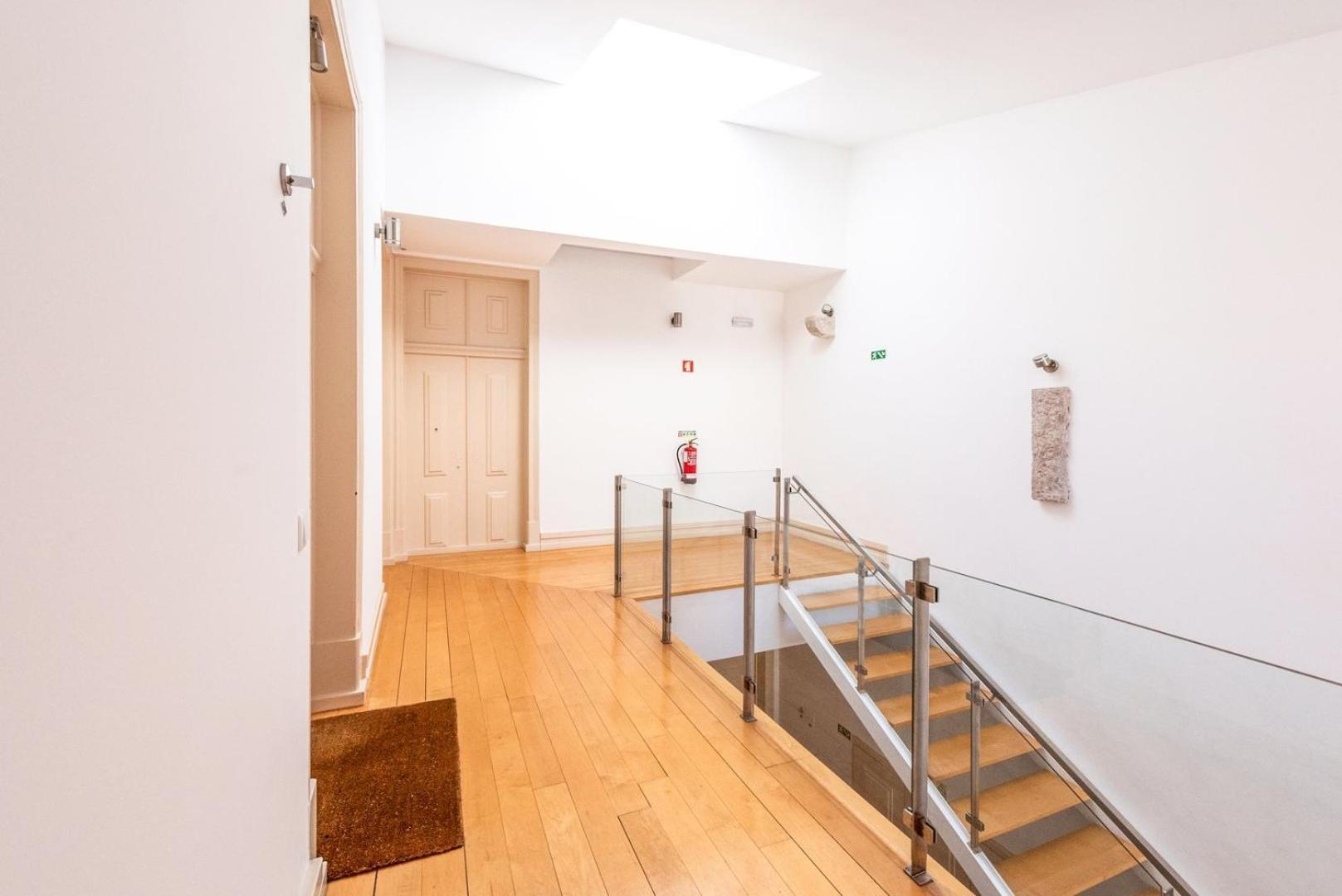 リスボンGuestready - Newly Renovated Chiado Havenアパートメント エクステリア 写真